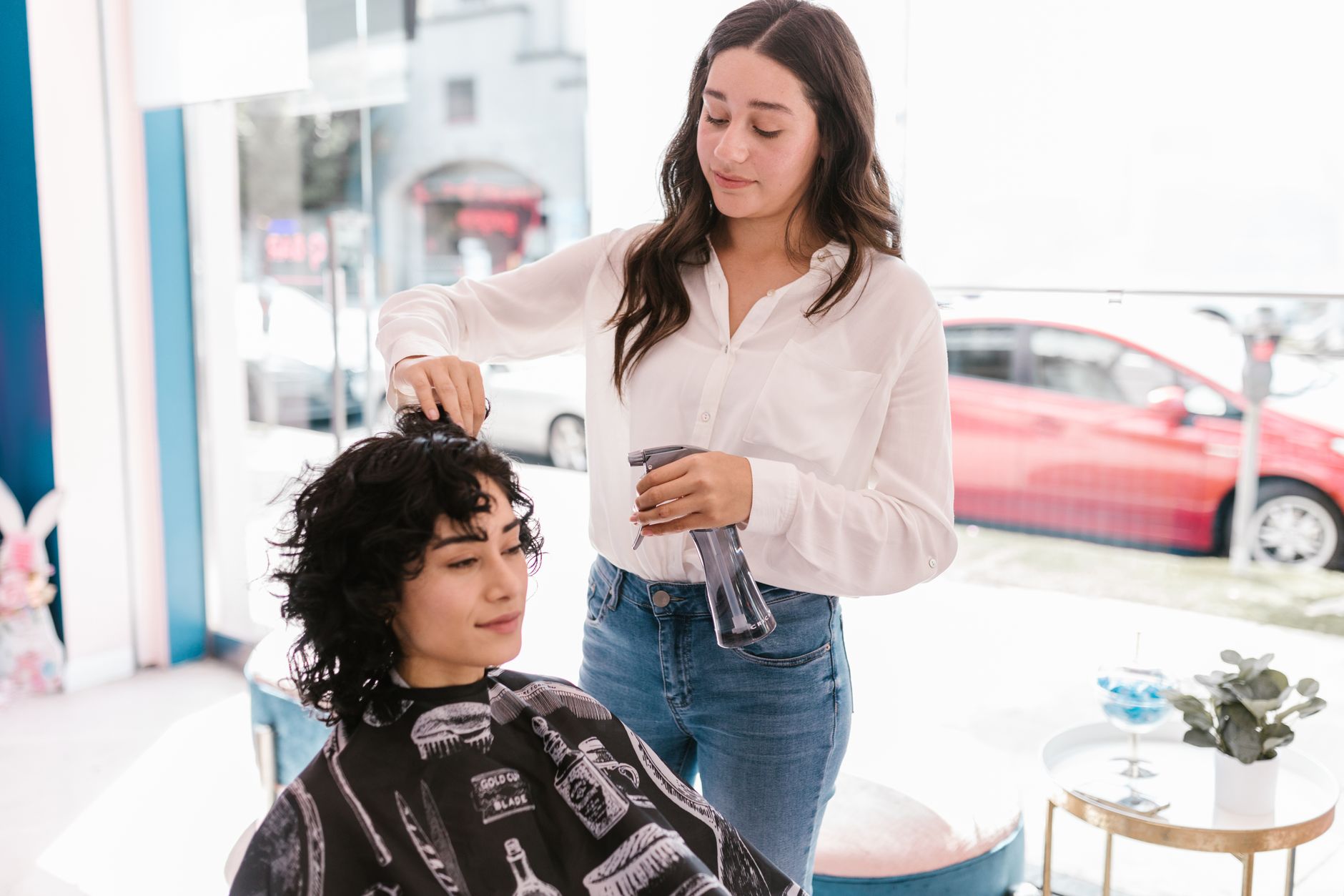 Coiffeur équipe à Reims